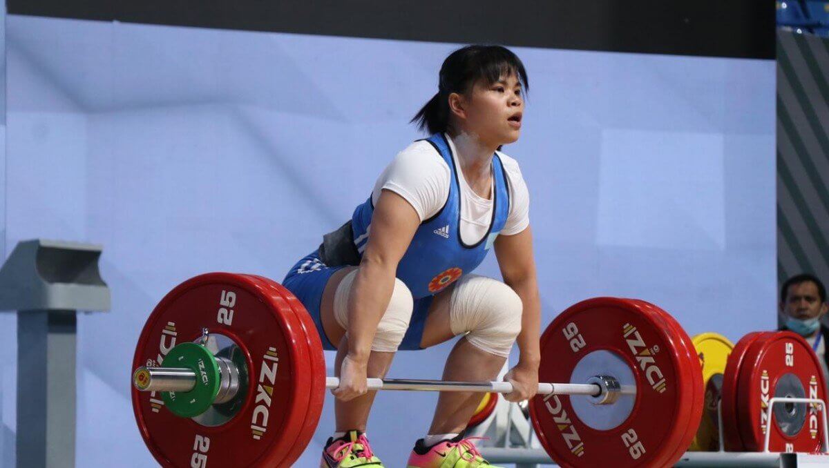Зульфия Чиншанло стала чемпионкой Азии по тяжелой атлетике