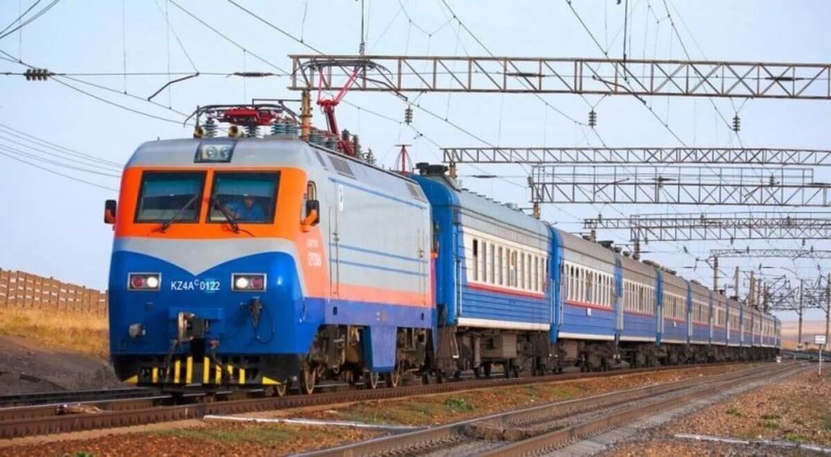 Цены на железнодорожные билеты в Казахстане выросли на 20%