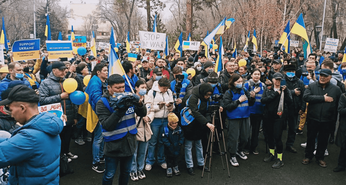 Активист подал жалобу на акимат Алматы из-за отказа на митинг в поддержку Украины
