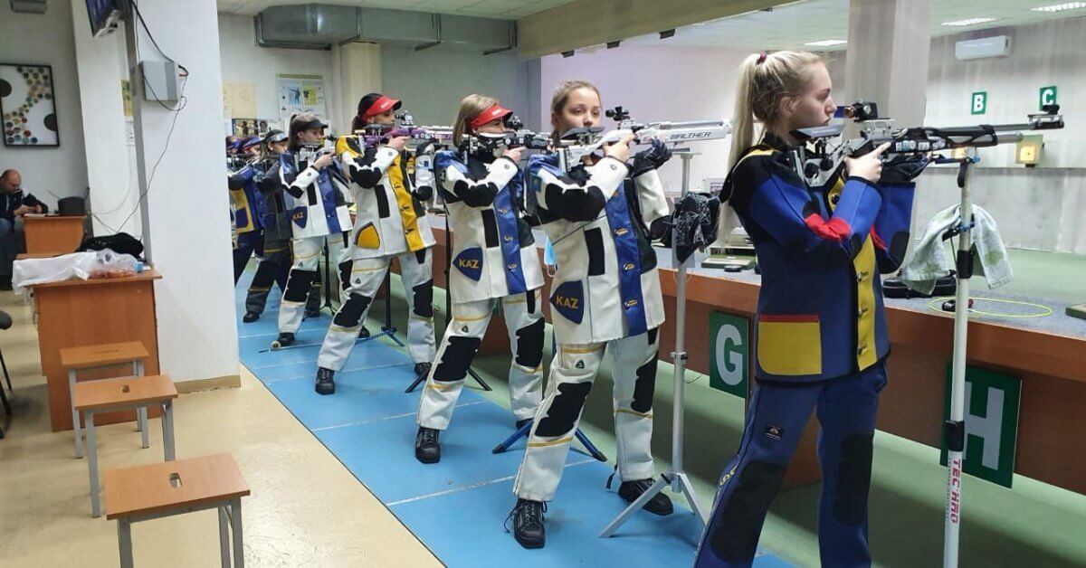 Женская сборная Казахстана по пулевой стрельбе выиграла этап Кубка мира