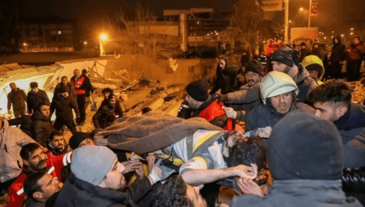 К 5000 приближается число жертв землетрясений в Турции и Сирии