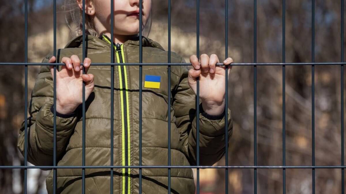 Российская сторона вывезла из Украины около 6 000 детей