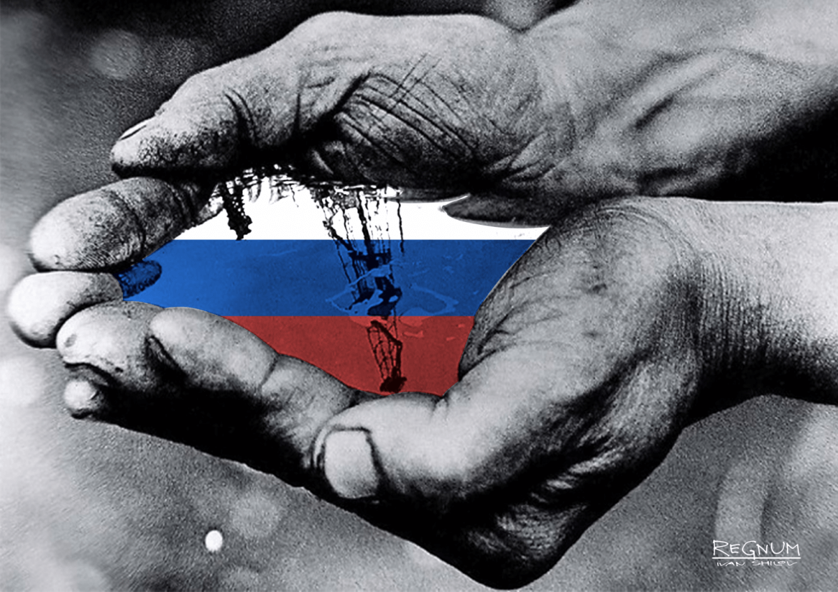 Доходы России упали почти на 40 процентов от экспорта нефти и газа