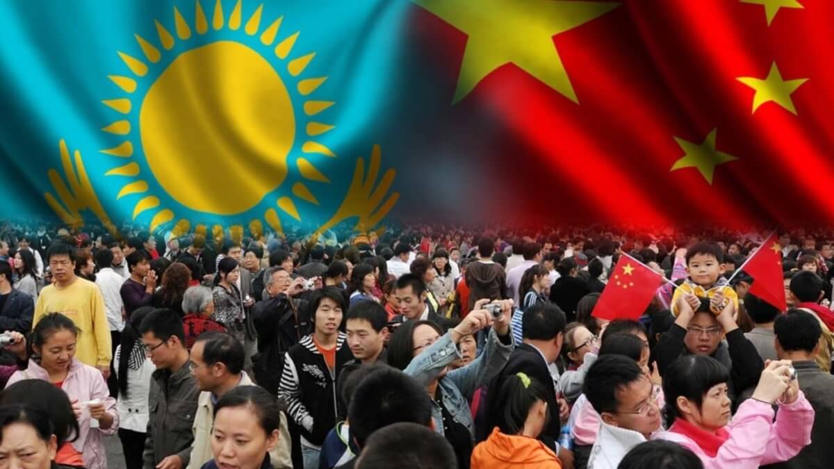 Ждём «нихао» из Поднебесной: стоит ли казахстанцам бояться китайского безвиза