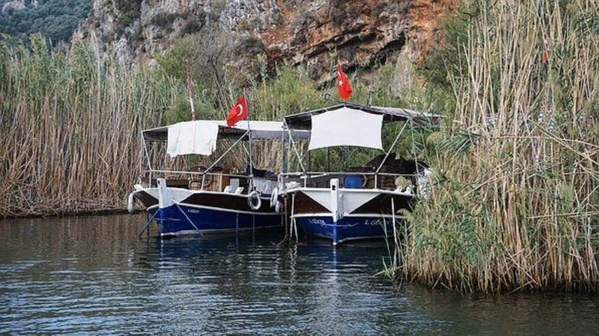 В Уральске третий год не утихают споры вокруг базы отдыха