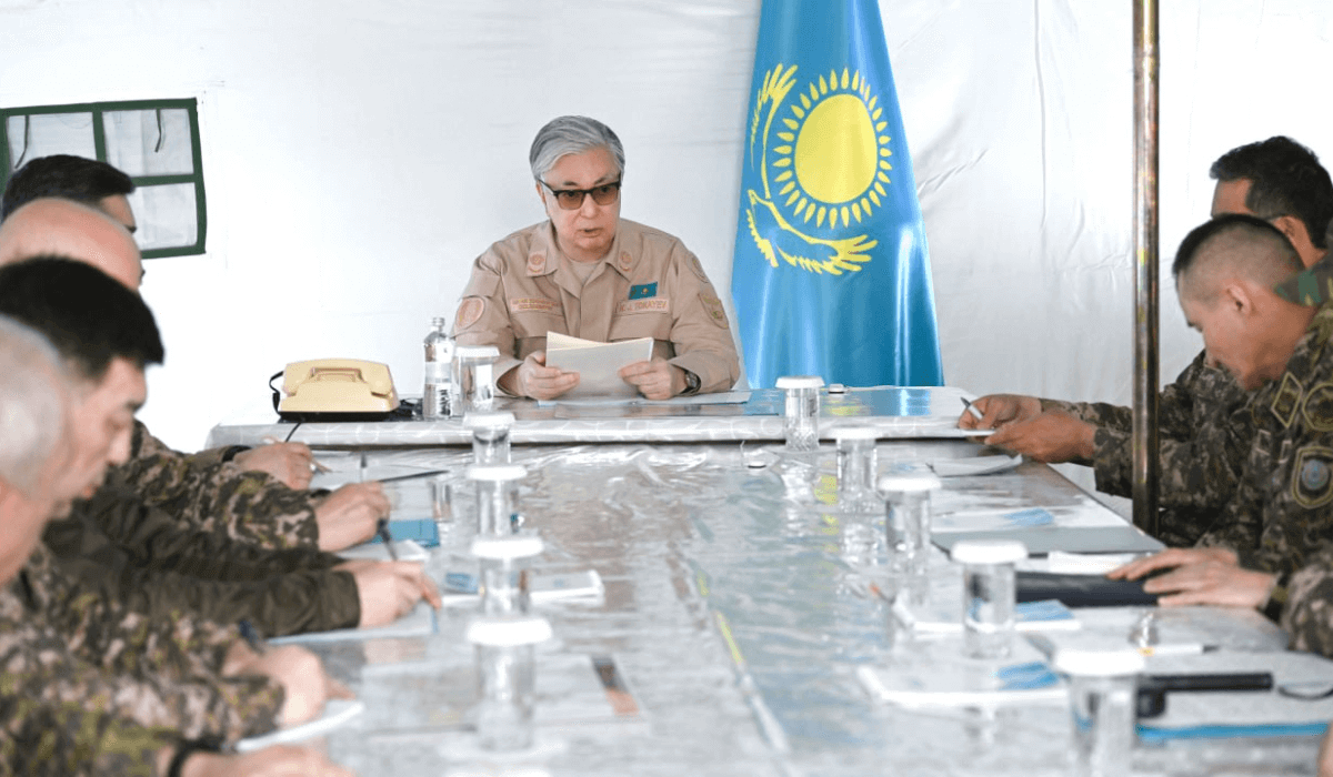 Президент провел заседание оперативного штаба в Абайской области