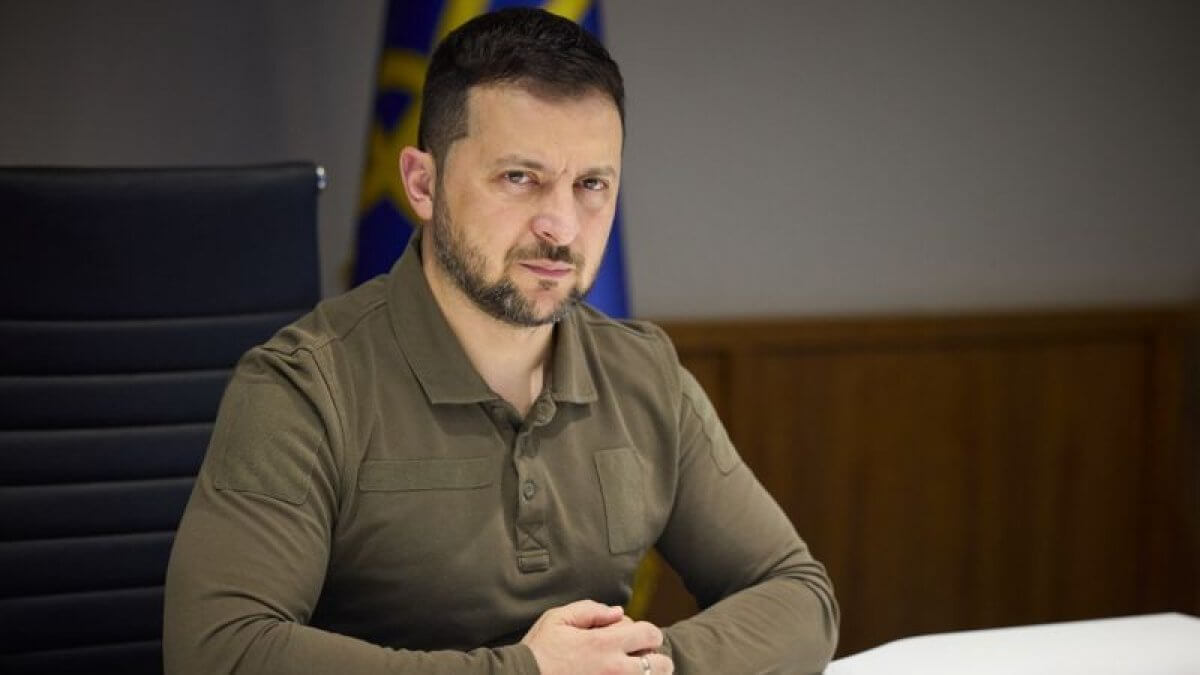 Ситуация в Украине: Зеленский назвал условия для переговоров и ввел санкции против предприятий РФ и РК