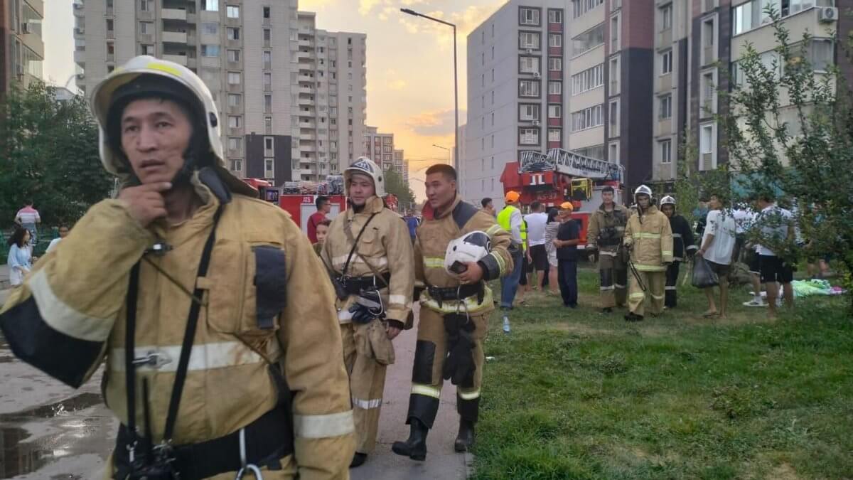 Каково состояние пострадавших от пожара в Алматы