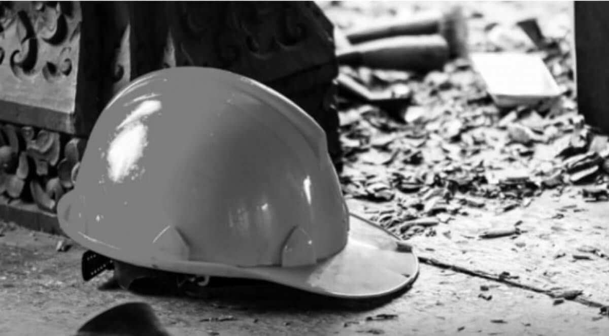 Пожар на шахте "Казахстанская": найдено тело третьего шахтера