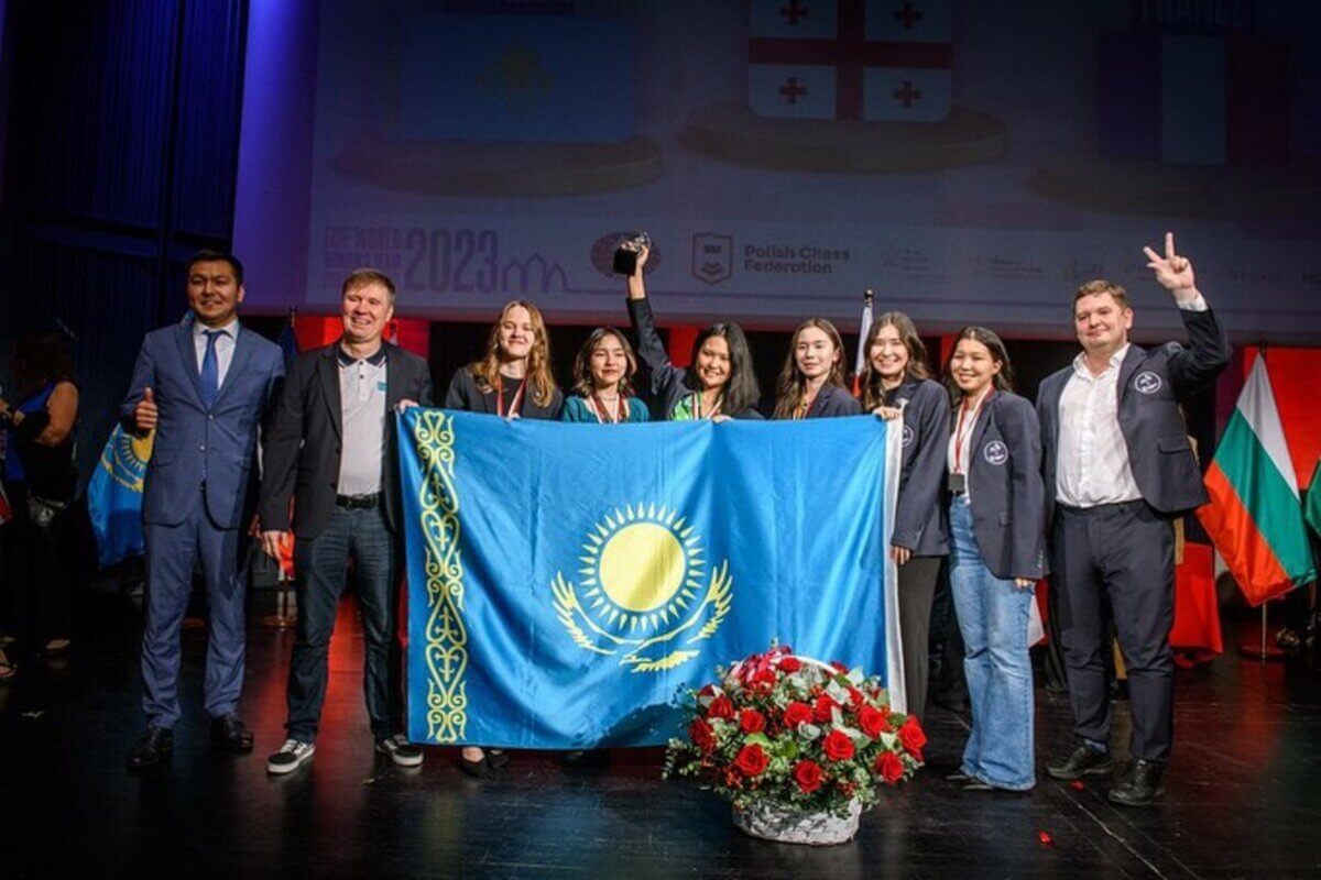 Впервые играла лидером сборной: Бибисара Асаубаева поделилась радостью от медали Чемпионата мира по шахматам