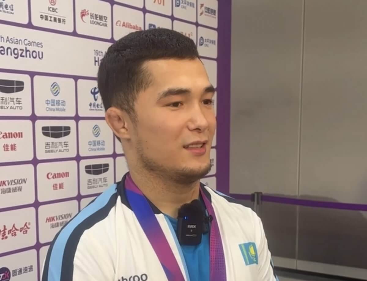 Бронзовый призер Азиады Магжан Шамшадин рассказал, кому посвящает свою победу
