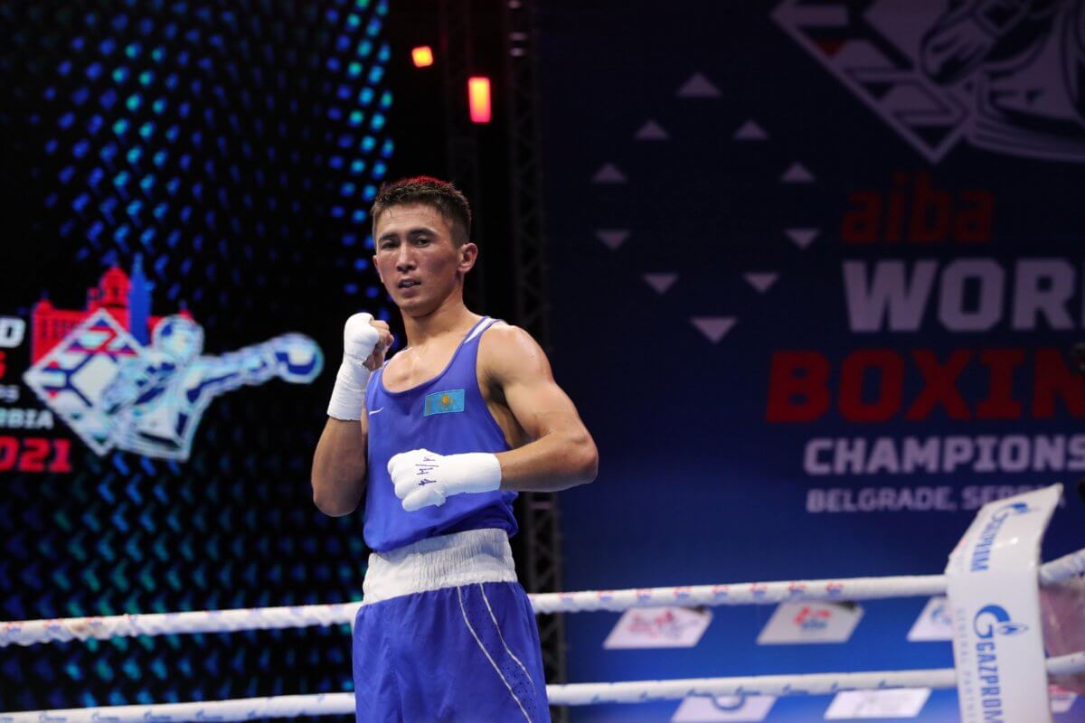 «Проблема не в «спортивке». Боксер Махмуд Сабырхан высказался об «одноразовой» форме казахстанских участников Азиады