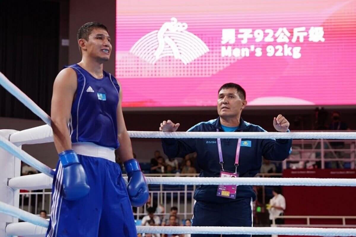«Невозможно продать бой»: бронзовый призер Азиады Сагындык Тогамбай прокомментировал проигранный бой против китайца