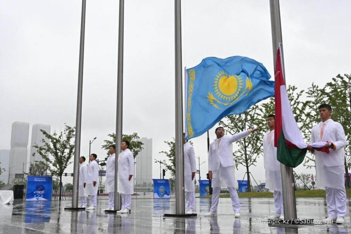 На каком месте Казахстан в медальном зачете Азиады после седьмого золота