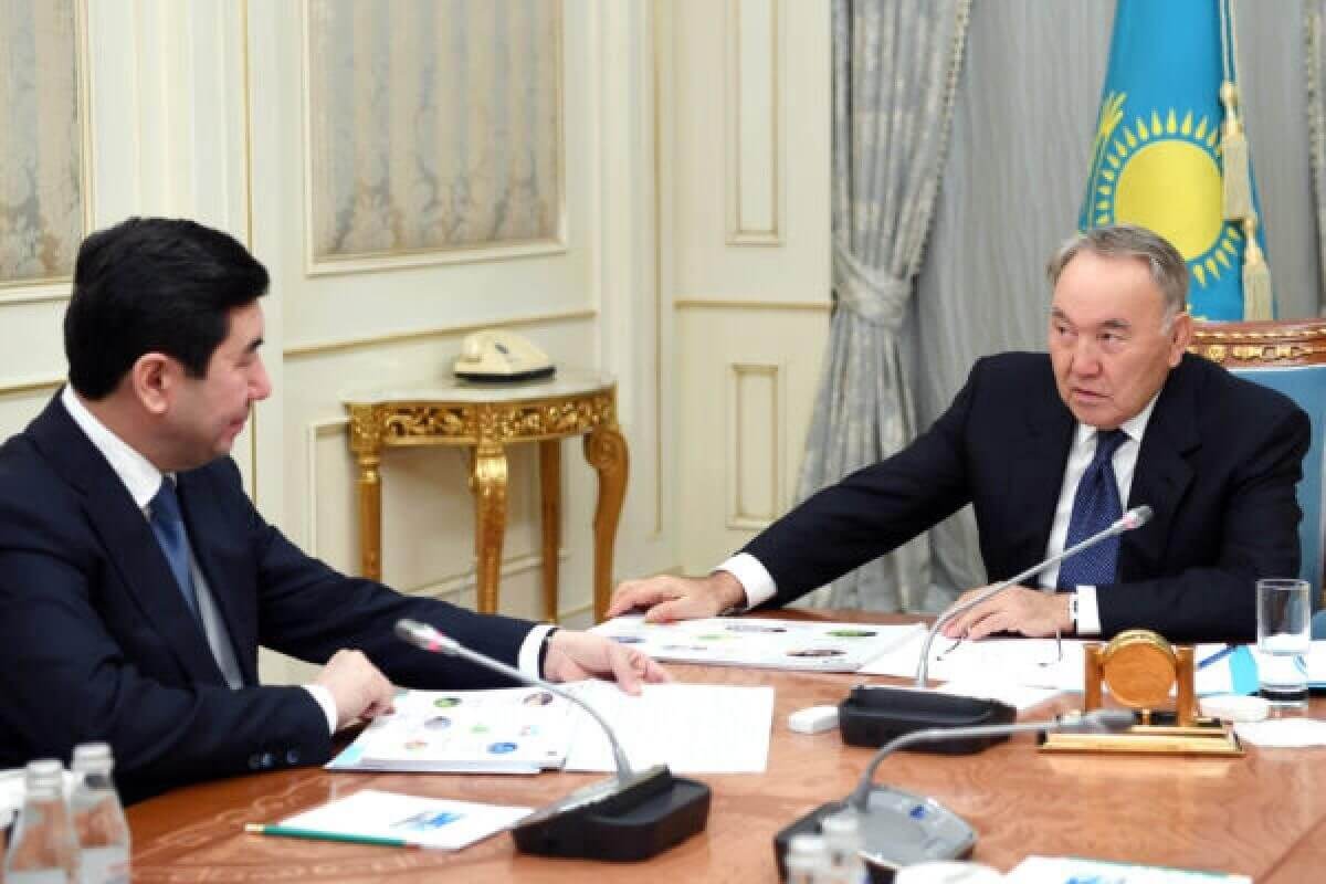 Председатель Мажилиса Кошанов прокомментировал вмешательство Назарбаева во власть