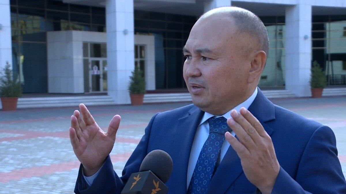 Депутат Ерлан Саиров озвучил госдолг Казахстана вместе с квазигоссектором