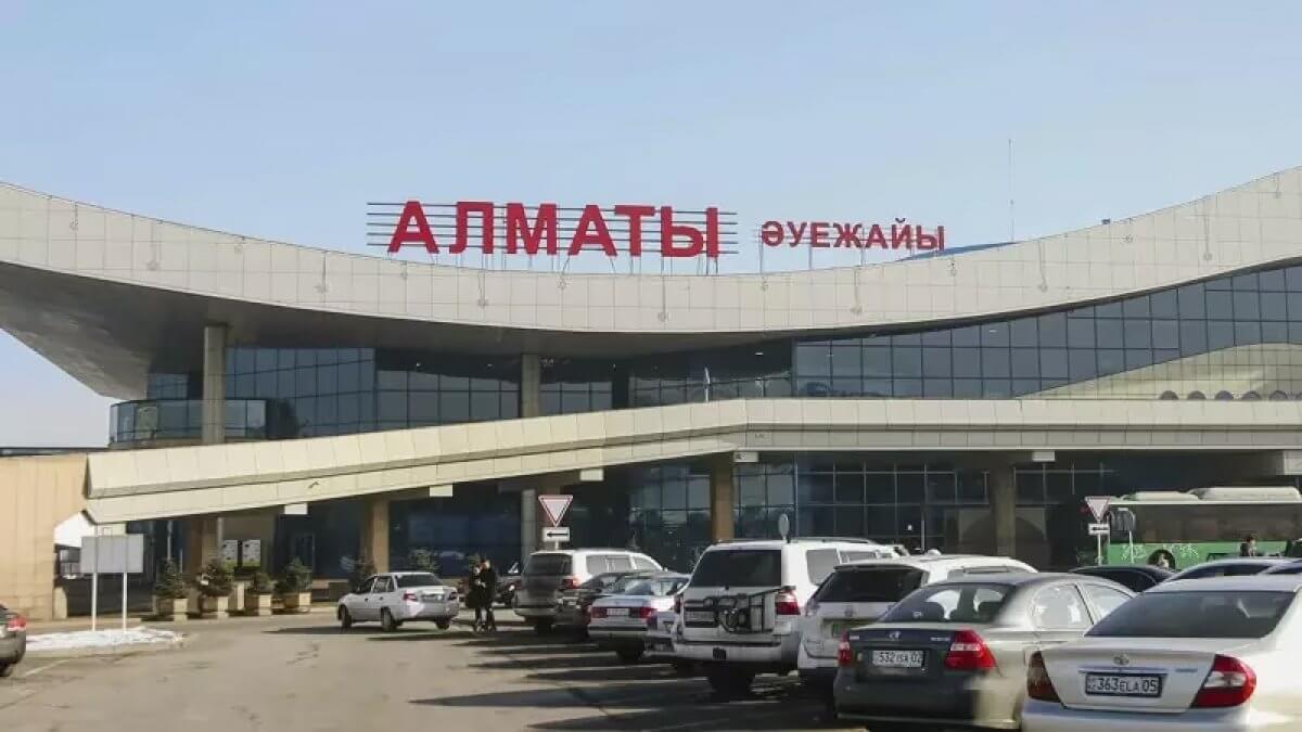 КНБ задержал турецкого топ-менеджера аэропорта Алматы по делу о наркотиках – СМИ