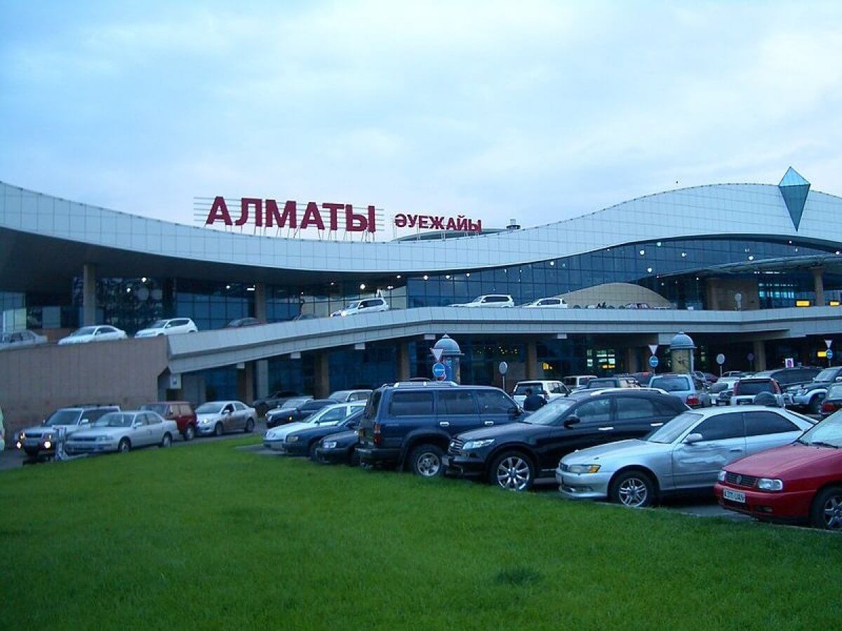 Аэропорт Алматы опроверг информацию о задержании турецкого топ-менеджера