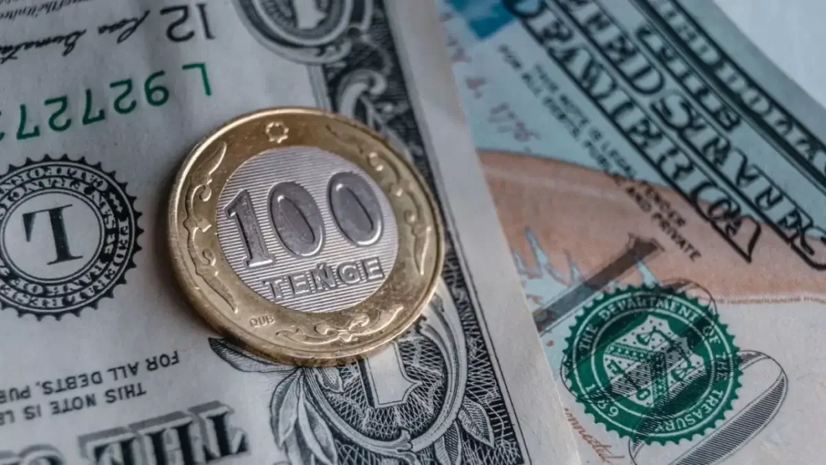 Курс валют на 21 января 2024 года: доллар, рубль и евро
