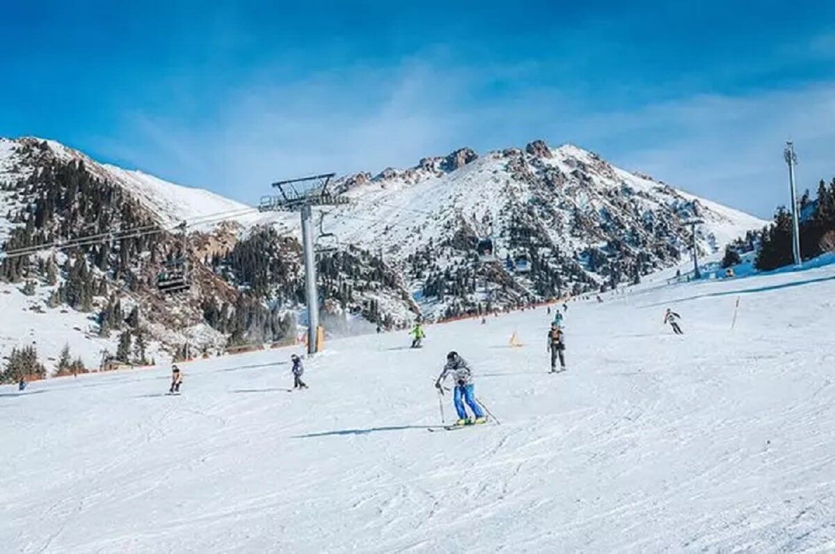 Руководство горнолыжного курорта Шымбулак отреагировало на заявление известного адвоката