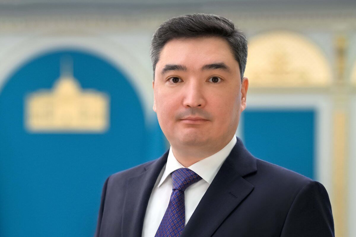 Олжас Бектенов официально назначен премьер-министром