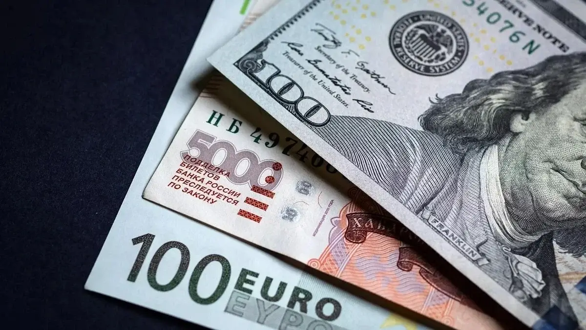 Курс валют на 8 апреля 2024 года: доллар, рубль и евро