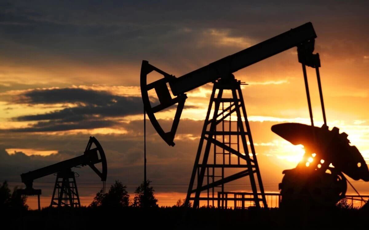 Свыше миллиарда тенге – такую сумму удалось похитить руководителям нефтяных предприятий