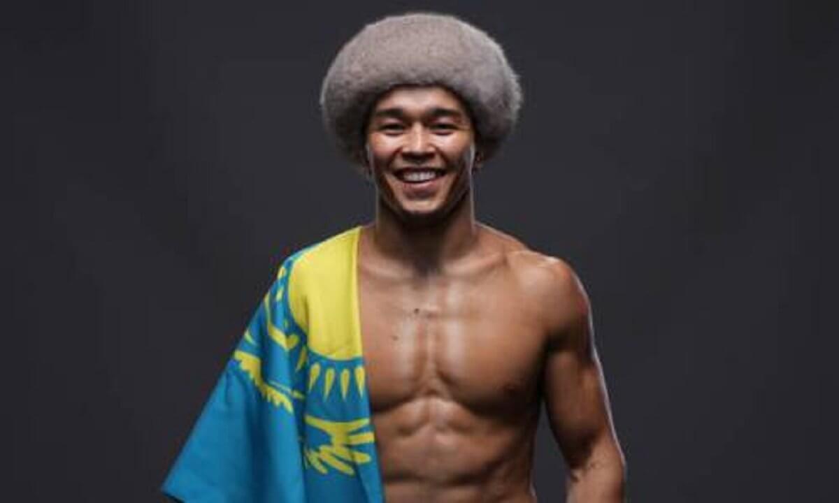 Асу Алмабаев отправил соперника в нокдаун и одержал четвертую победу в UFC