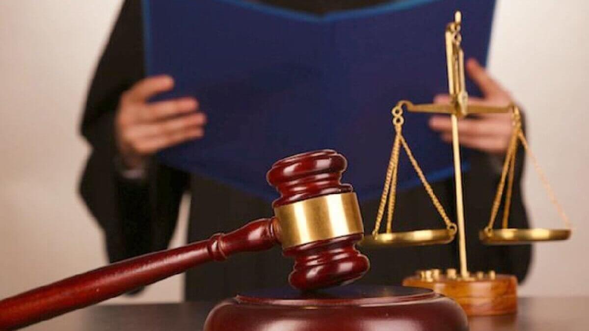 Почему экс-судья оказалась на скамье подсудимых в Алматы