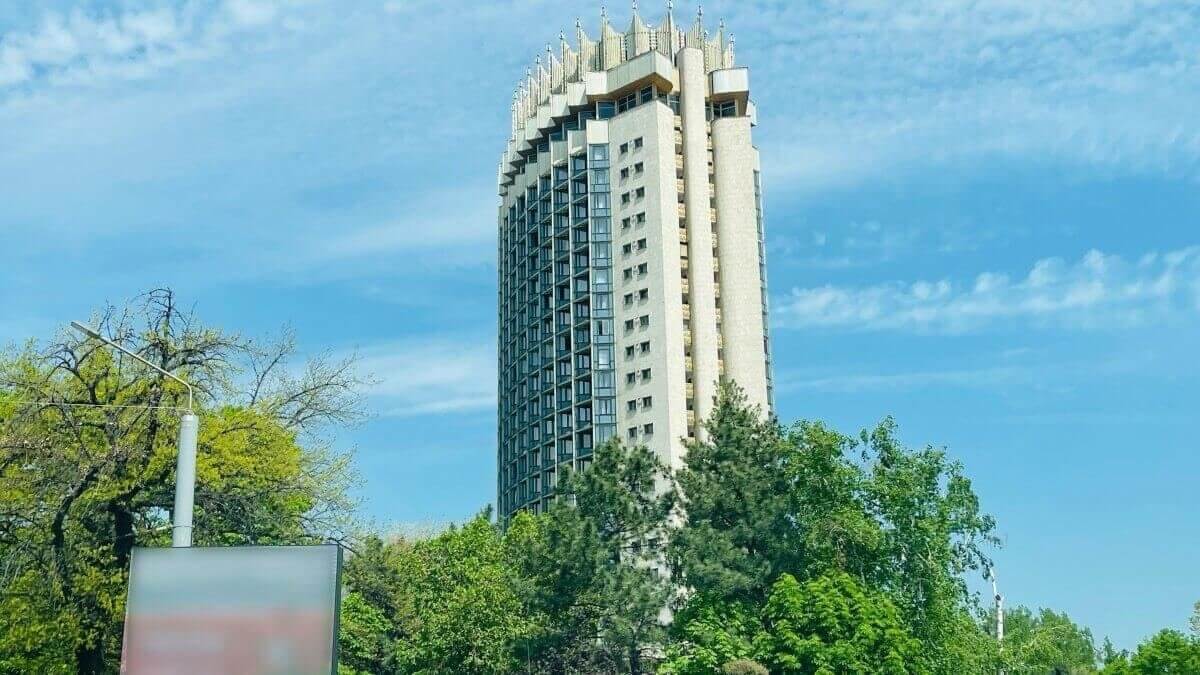 Погода в Алматы с 12 по 18 мая 2025 года