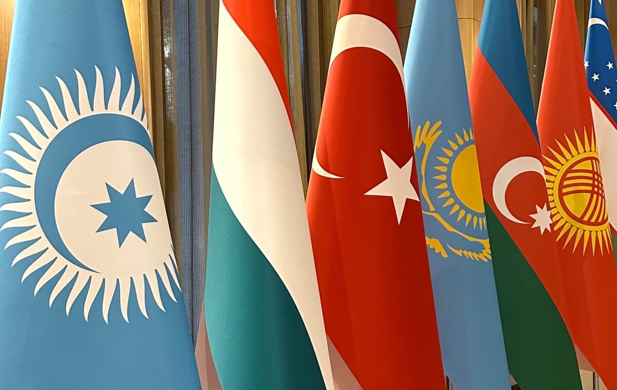 Президент поедет в Венгрию для участия в саммите Организации тюркских государств