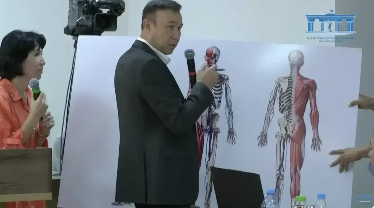 «Глубина раны 12 см»: судмедэксперт рассказал, куда был нанесён смертельный удар Шерзату Болату
