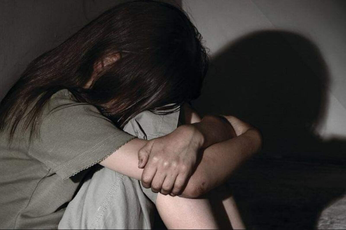 В Караганде 16-летняя школьница стала жертвой группового изнасилования — семья требует честного расследования