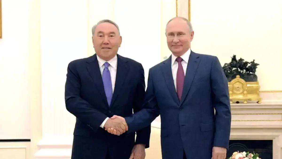 Где сейчас живет Назарбаев и зачем летал в Москву, объяснил его пресс-секретарь