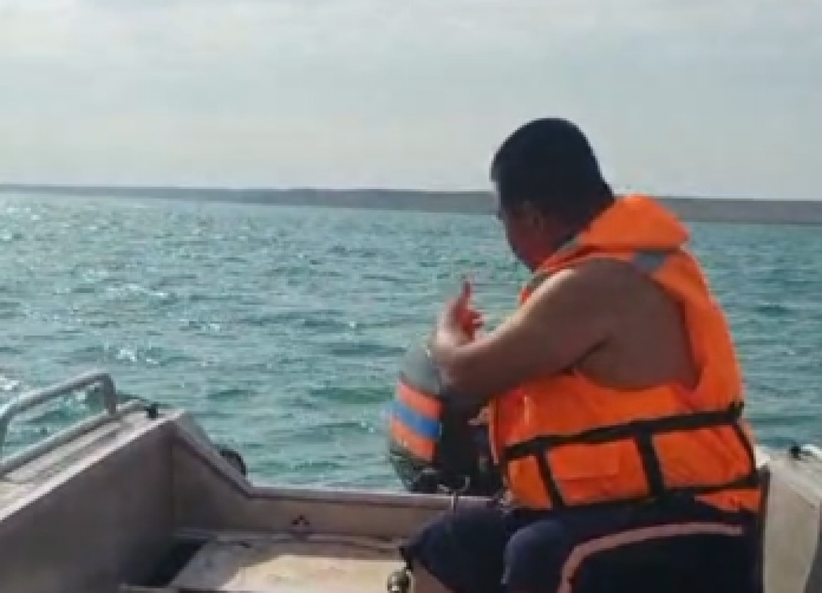Жителя Мангистау унесли сильный ветер и течение на море Каспии