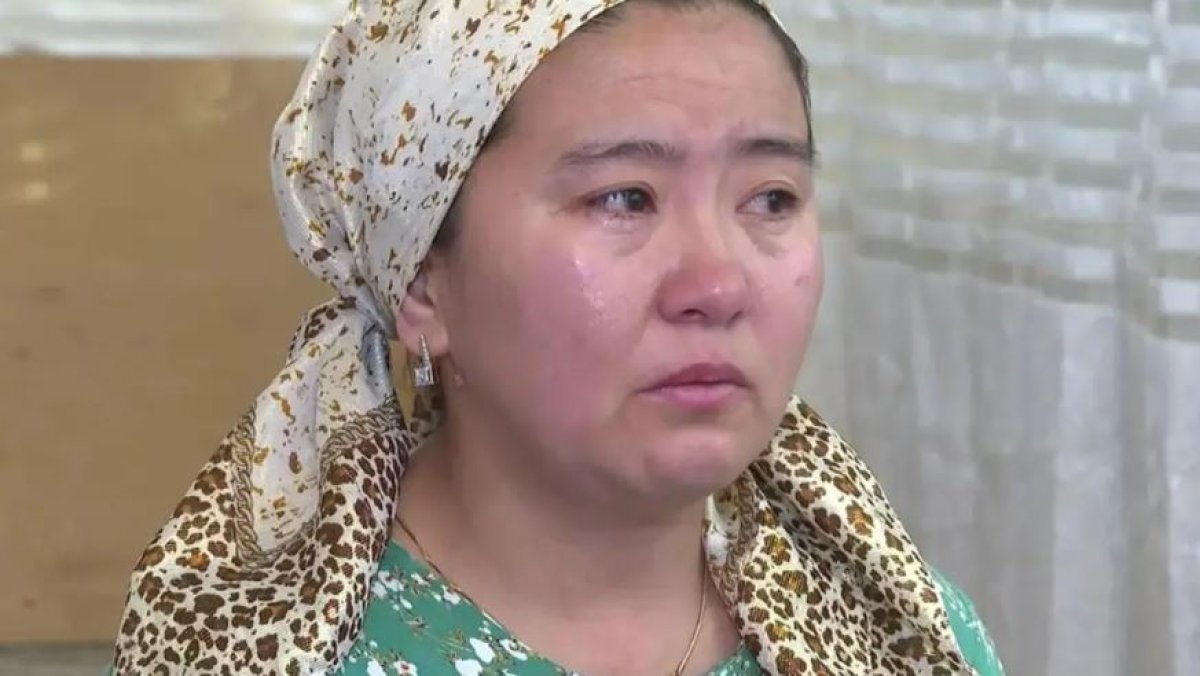«Хулиганы зарезали и выбили даже зубы»: мать 18-летнего парня из Тараза добивается справедливости