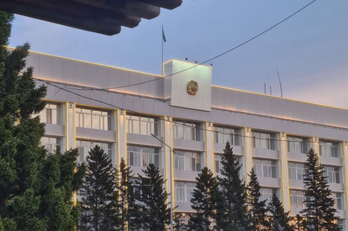 Власти Абайской области окажут помощь семьям детей, погибших в ДТП в Урджарском районе