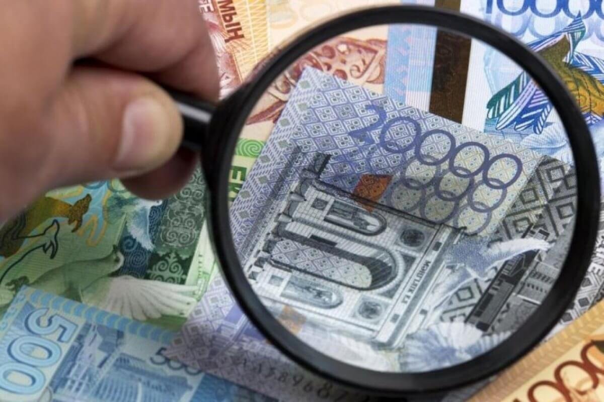 В Казахстане опубликована петиция о повышении минимальной зарплаты до 200 тысяч тенге