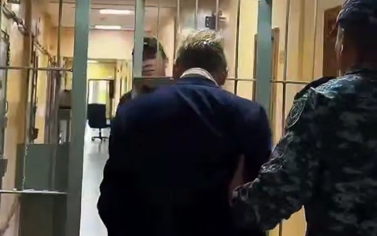 Известный блогер арестован за скандальные видео в Астане