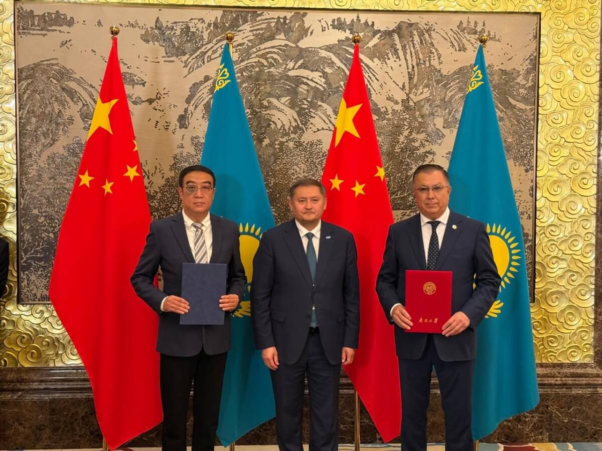 Партнерство между КазНУ имени аль-Фараби и Китаем вышло на новый уровень