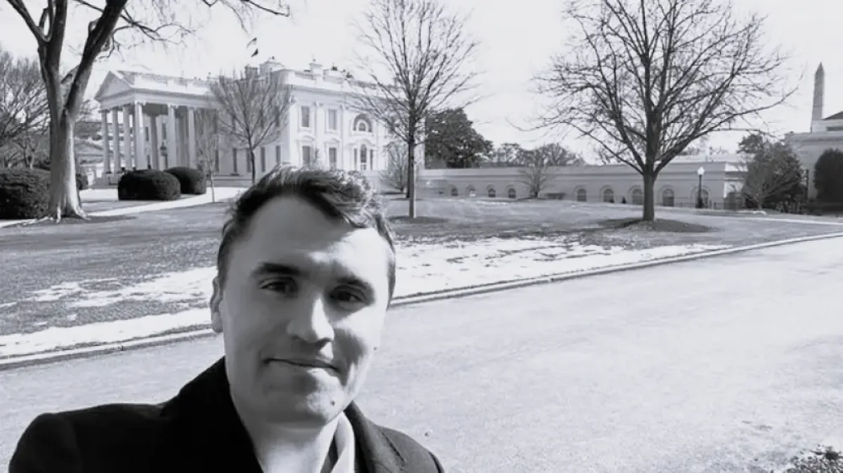 Известного блогера Чарли Кирка застрелили во время лекции в университете США