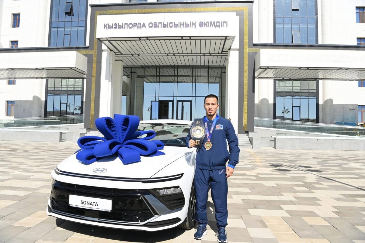 “Жили на съемной квартире”: чемпион мира Айдос Султангали поделился самым сокровенным