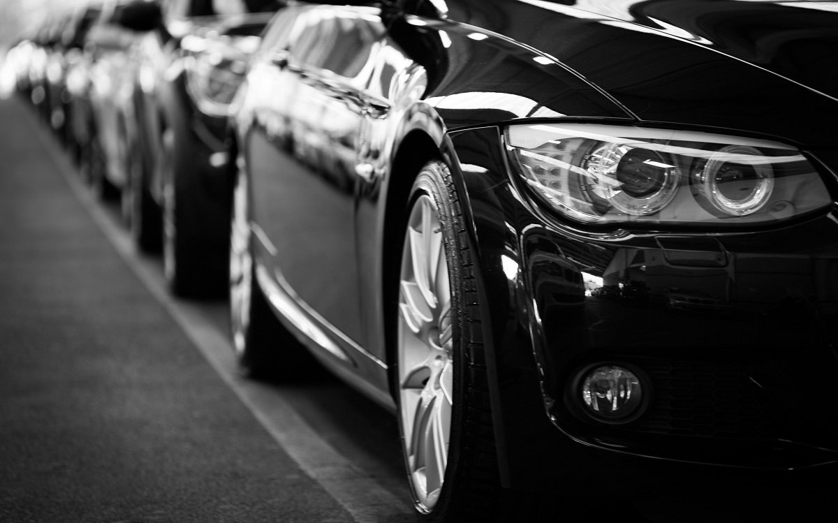 С 20 октября в Казахстане начнут действовать новые правила ввоза автомобилей