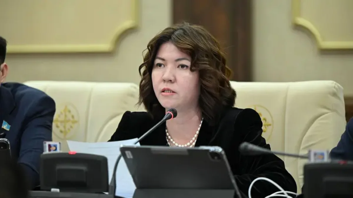 Министр образования прокомментировала случаи ранней беременности школьниц в Актюбинской и Туркестанской областях