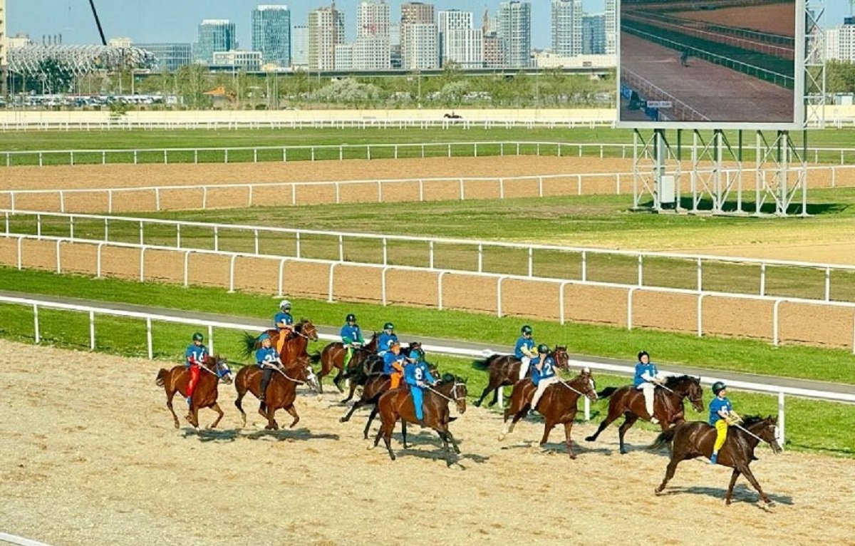 Будут ли возведены жилые объекты на месте ипподрома Алматы, прокомментировали в городском акимате