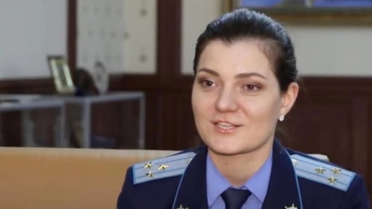 Подозреваемая в пытках экс-прокурор Олеся Кексель переведена под домашний арест