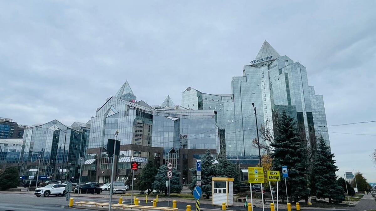 Новая мера защиты: в Казахстане хотят заморозить рост аренды для предпринимателей