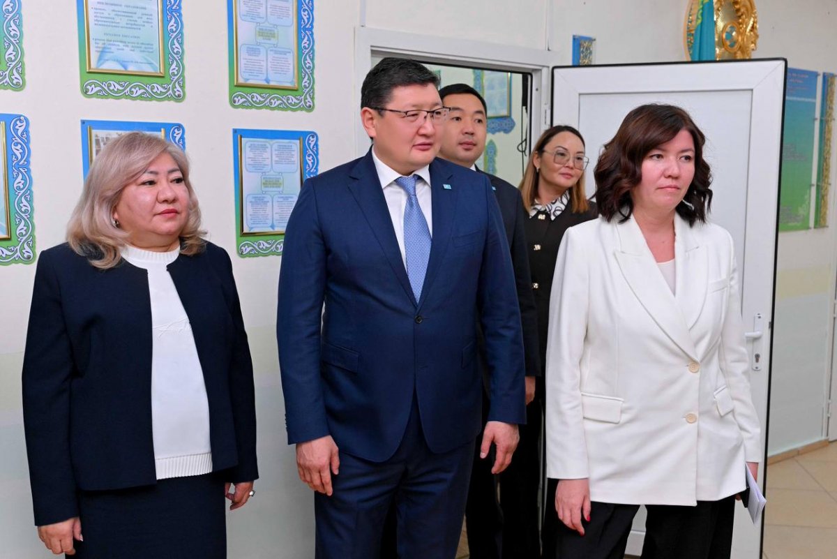 Министр просвещения высоко оценила систему образования Абайской области