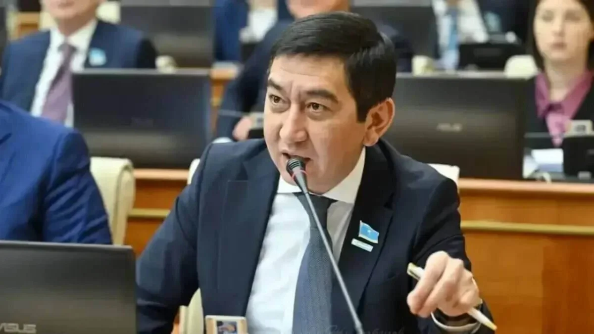 В Казахстане проценты по кредитам выше, чем в странах, где идёт война – Ринат Заитов