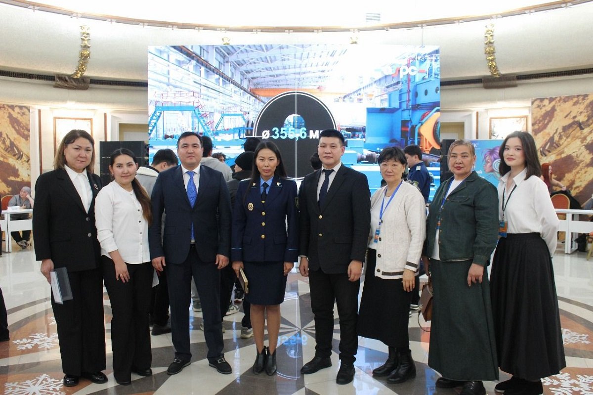 Год рабочих профессий: в Алматы состоялась общегородская ярмарка вакансий